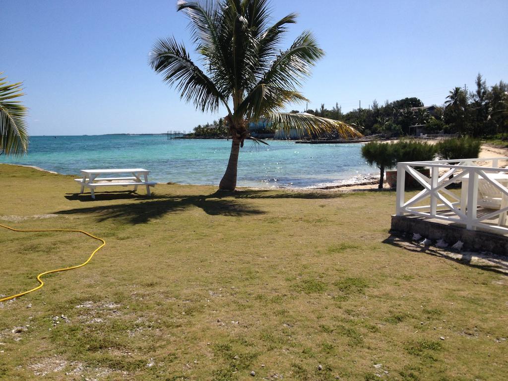 Pelican Beach Villas Marsh Harbour Exterior foto